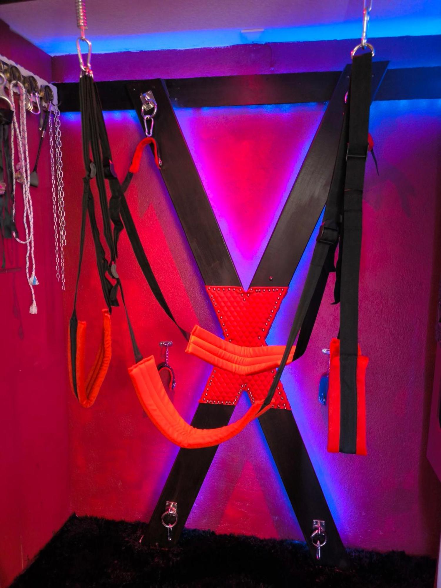 Love-Room Discret 40 M2 Bormes Les Mimosas Village Avec Terrasse 외부 사진