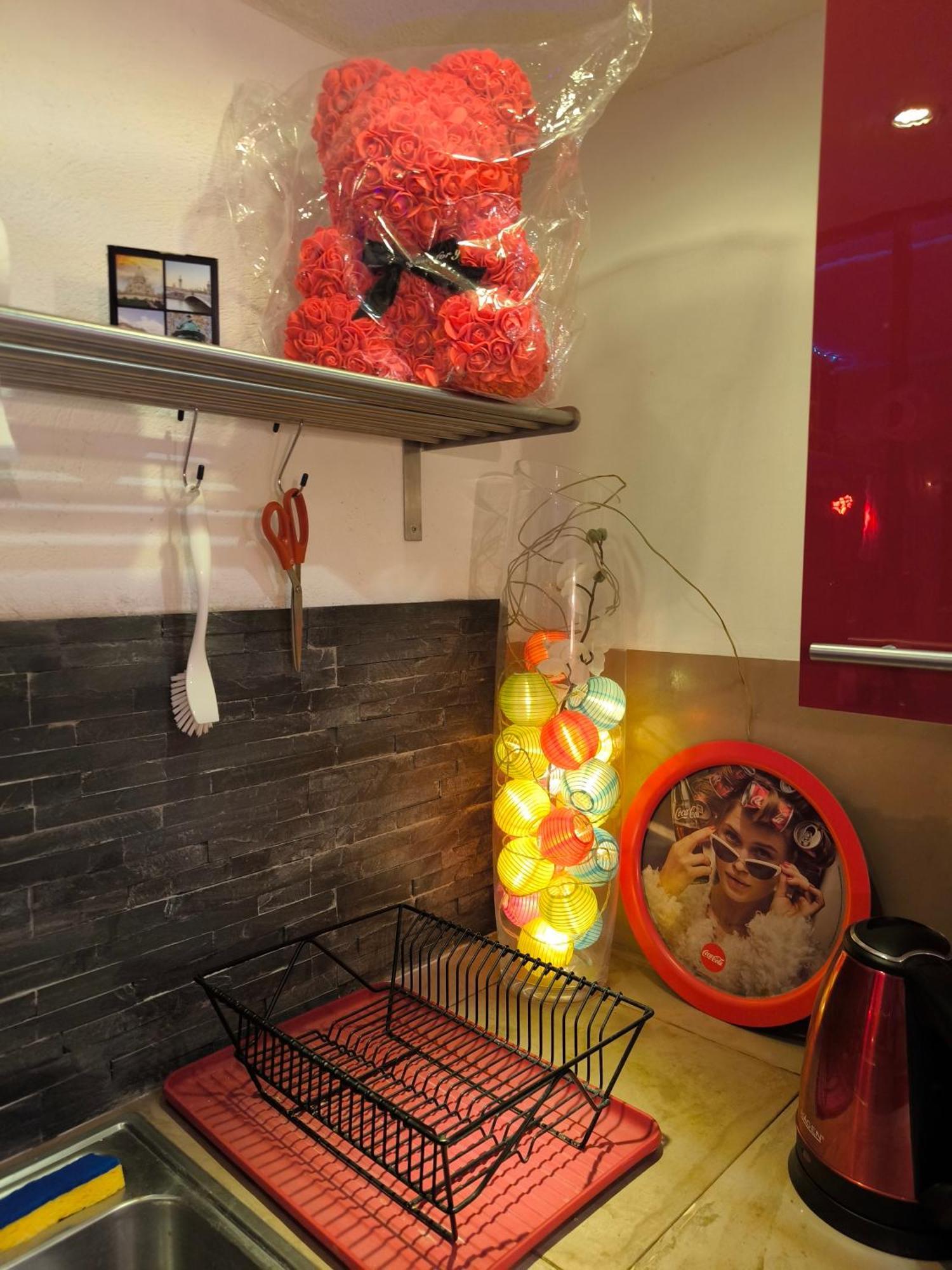 Love-Room Discret 40 M2 Bormes Les Mimosas Village Avec Terrasse 외부 사진