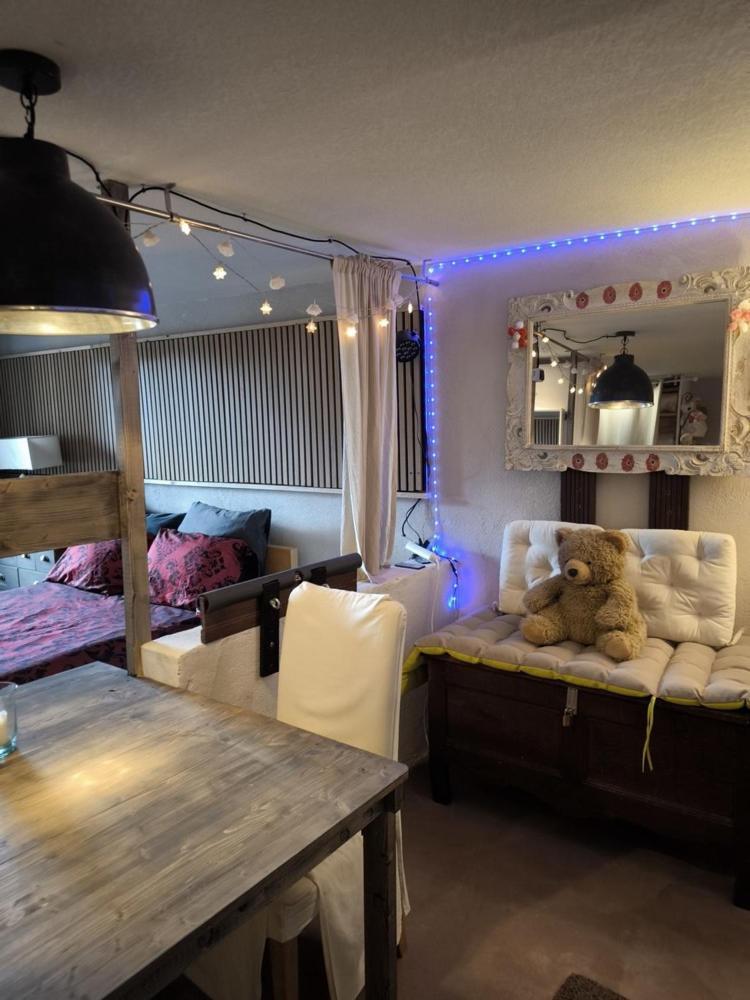Love-Room Discret 40 M2 Bormes Les Mimosas Village Avec Terrasse 외부 사진